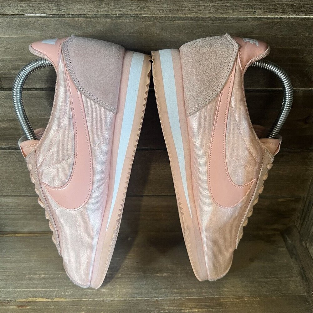 Womens Nike Classic Cortez Pink Coral Stardust Shoes Sneakers Size 9.5 M GUC - Picture 5 of 7